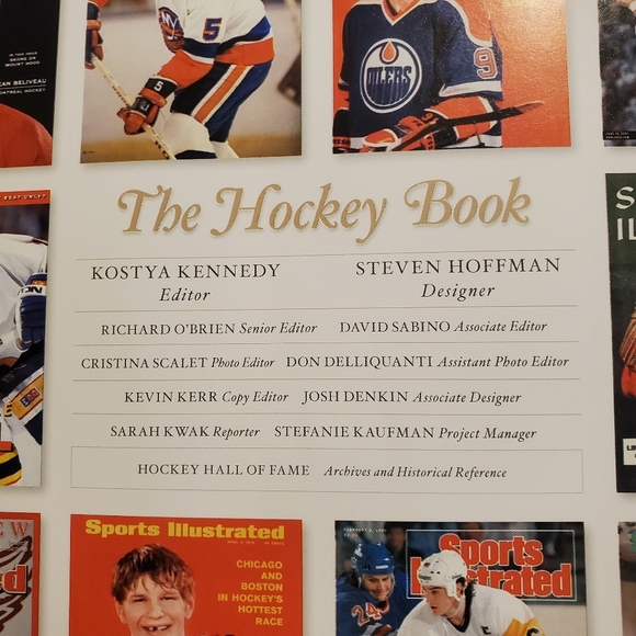 🌺 3/25 The Hockey Book from Sports Illustrated - Picture 14 of 16